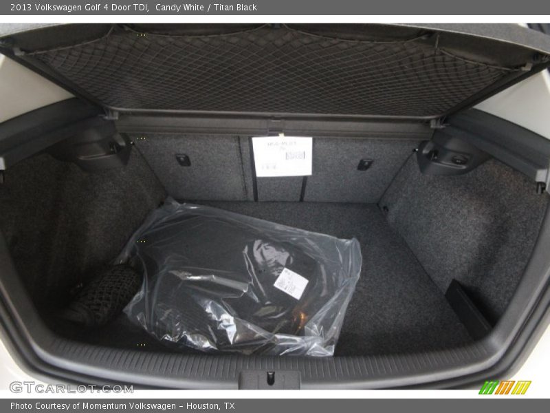 Candy White / Titan Black 2013 Volkswagen Golf 4 Door TDI