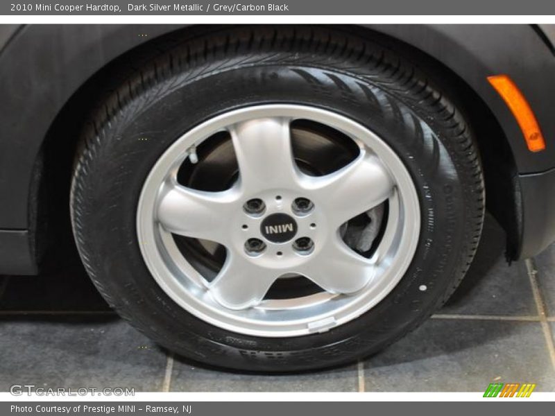 Dark Silver Metallic / Grey/Carbon Black 2010 Mini Cooper Hardtop