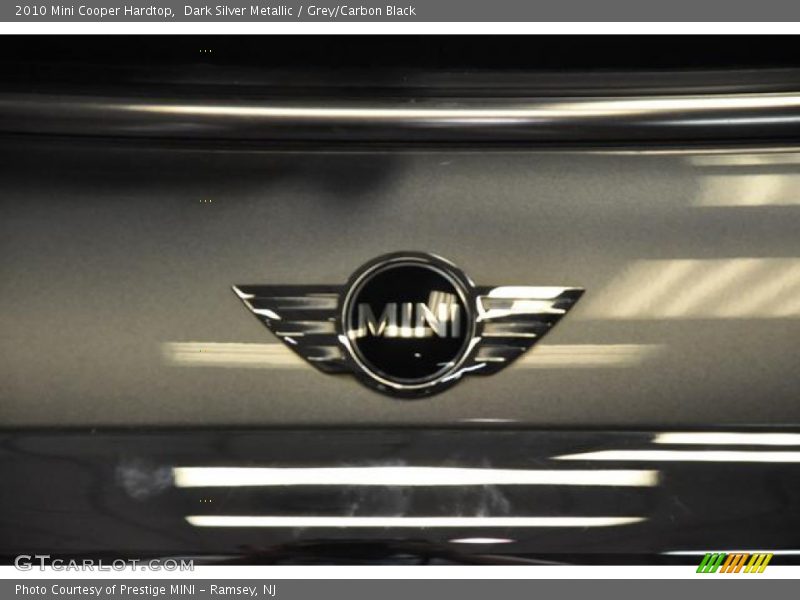Dark Silver Metallic / Grey/Carbon Black 2010 Mini Cooper Hardtop