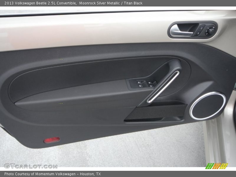 Moonrock Silver Metallic / Titan Black 2013 Volkswagen Beetle 2.5L Convertible