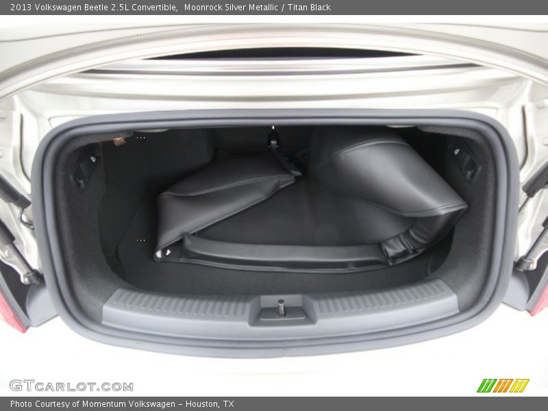 Moonrock Silver Metallic / Titan Black 2013 Volkswagen Beetle 2.5L Convertible