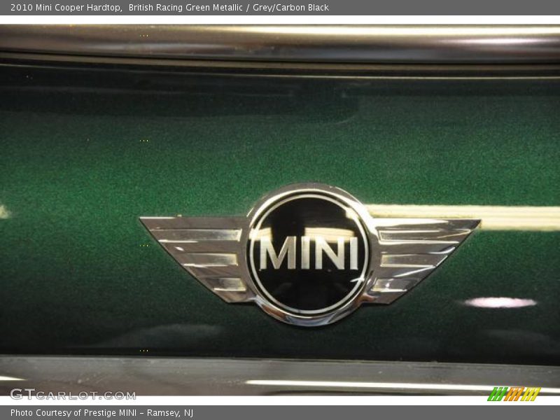 British Racing Green Metallic / Grey/Carbon Black 2010 Mini Cooper Hardtop