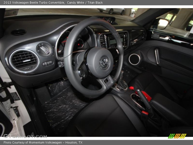 Candy White / Titan Black 2013 Volkswagen Beetle Turbo Convertible