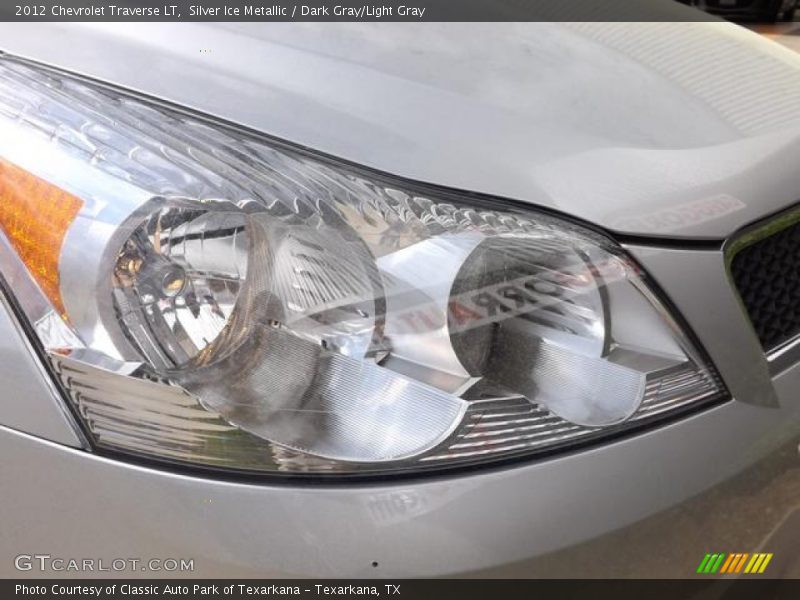 Silver Ice Metallic / Dark Gray/Light Gray 2012 Chevrolet Traverse LT