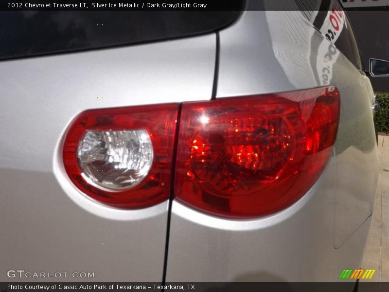 Silver Ice Metallic / Dark Gray/Light Gray 2012 Chevrolet Traverse LT