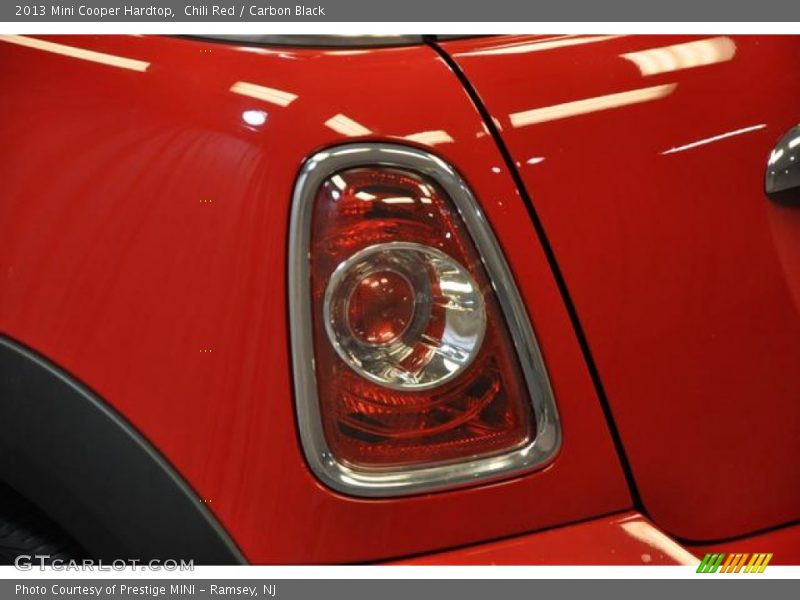 Chili Red / Carbon Black 2013 Mini Cooper Hardtop