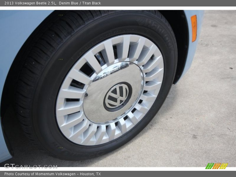 Denim Blue / Titan Black 2013 Volkswagen Beetle 2.5L