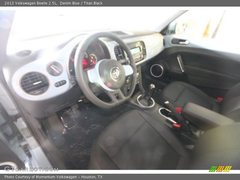 Denim Blue / Titan Black 2013 Volkswagen Beetle 2.5L