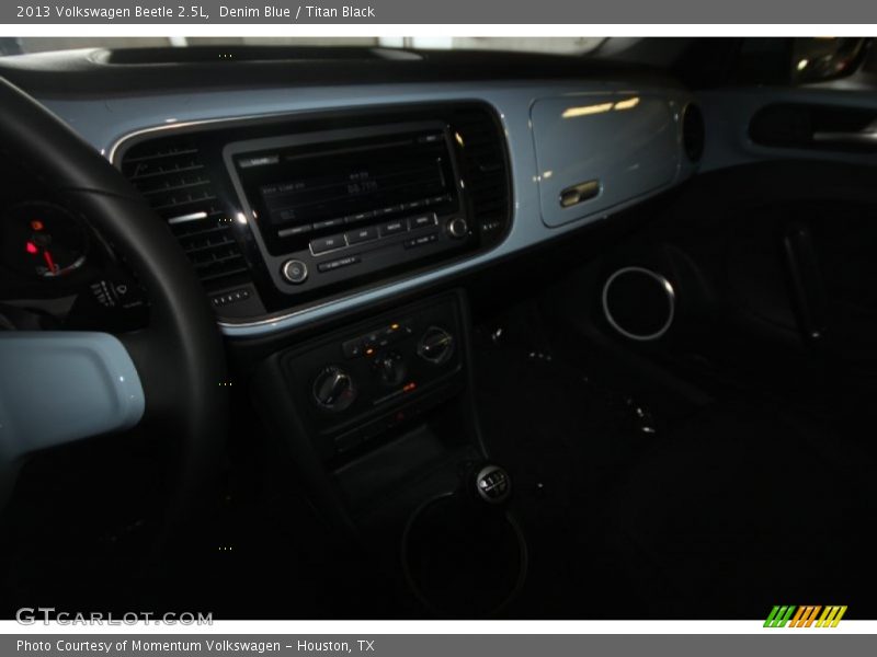 Denim Blue / Titan Black 2013 Volkswagen Beetle 2.5L