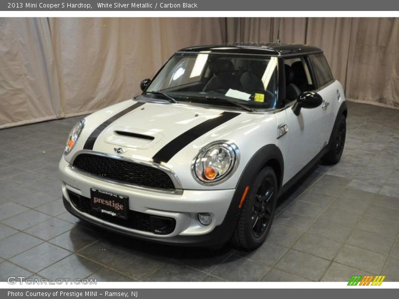 White Silver Metallic / Carbon Black 2013 Mini Cooper S Hardtop