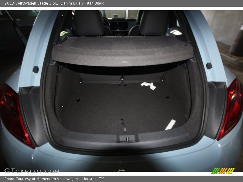 Denim Blue / Titan Black 2013 Volkswagen Beetle 2.5L