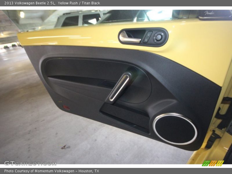 Yellow Rush / Titan Black 2013 Volkswagen Beetle 2.5L