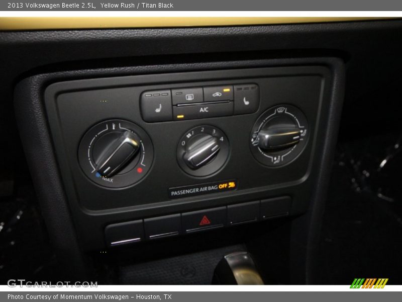 Yellow Rush / Titan Black 2013 Volkswagen Beetle 2.5L