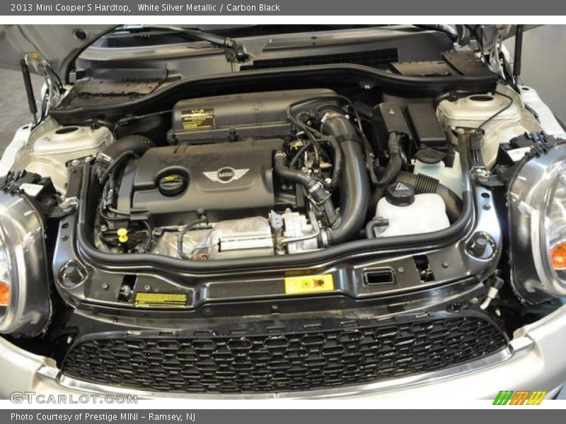 White Silver Metallic / Carbon Black 2013 Mini Cooper S Hardtop