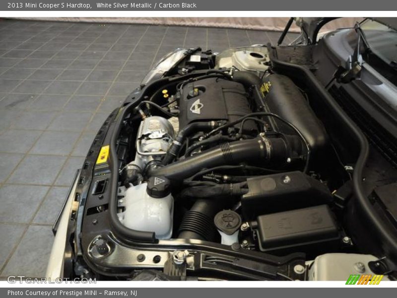 White Silver Metallic / Carbon Black 2013 Mini Cooper S Hardtop