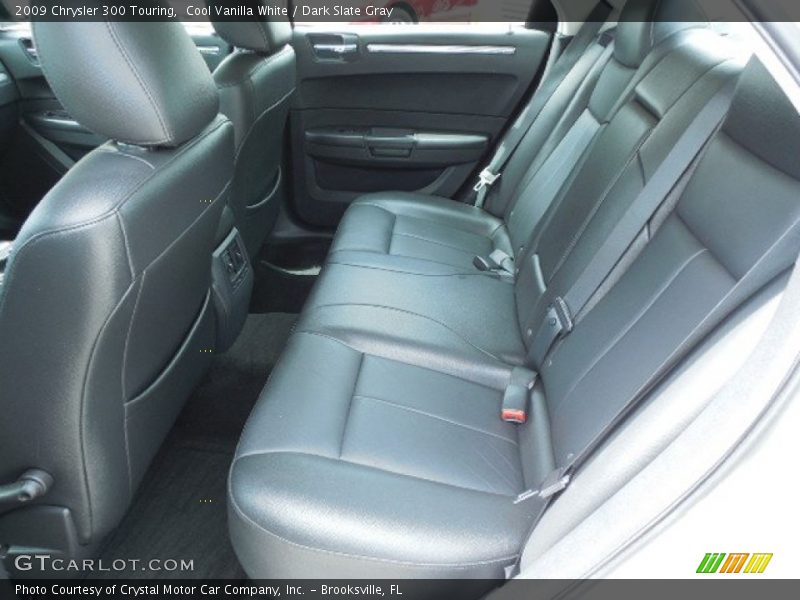 Cool Vanilla White / Dark Slate Gray 2009 Chrysler 300 Touring