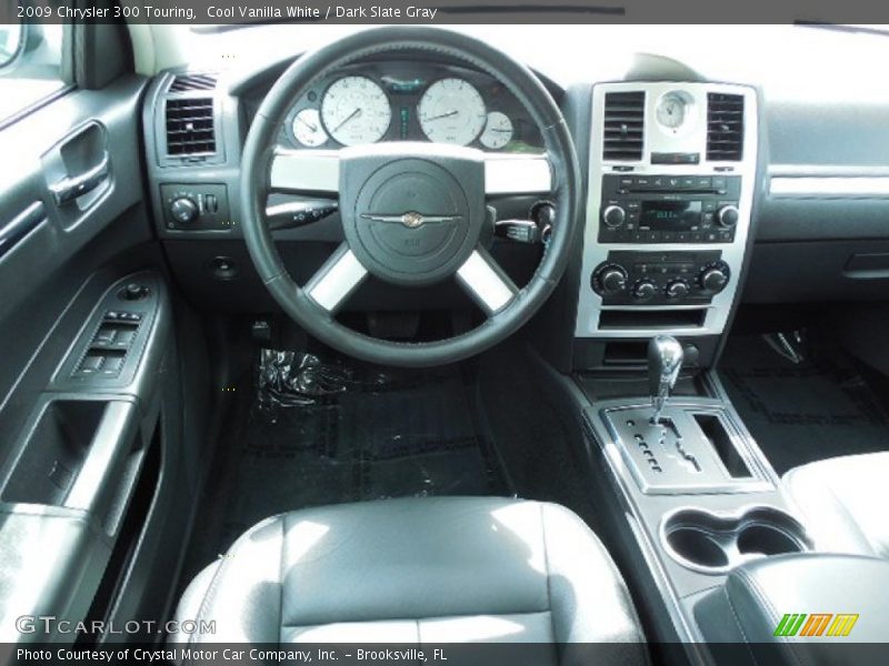 Cool Vanilla White / Dark Slate Gray 2009 Chrysler 300 Touring