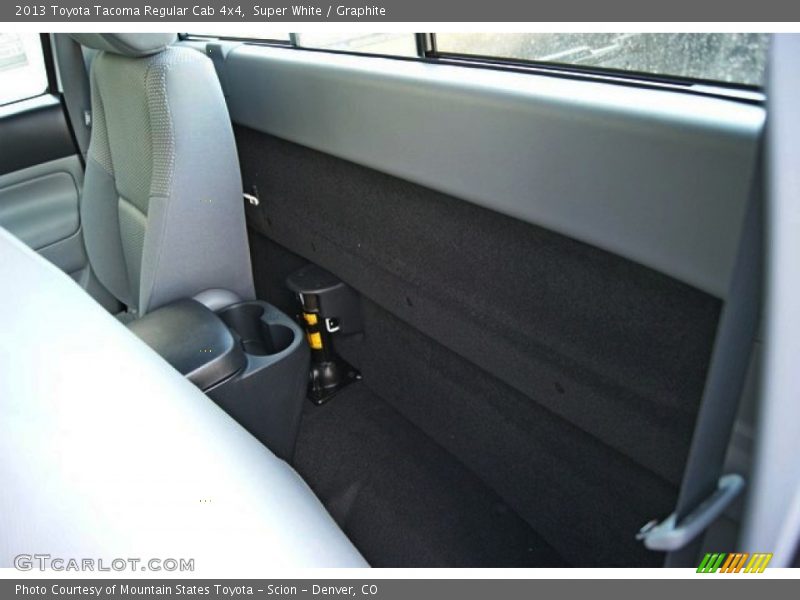 Super White / Graphite 2013 Toyota Tacoma Regular Cab 4x4