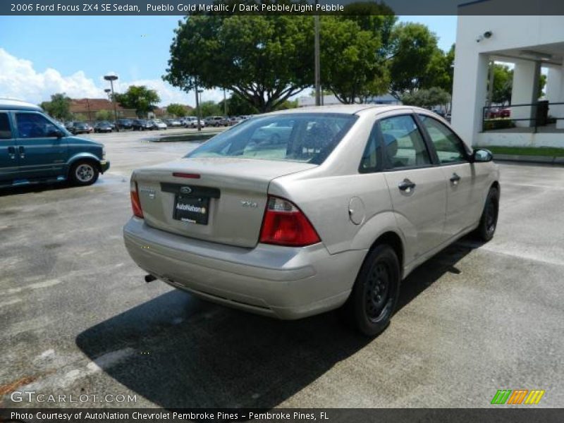 Pueblo Gold Metallic / Dark Pebble/Light Pebble 2006 Ford Focus ZX4 SE Sedan