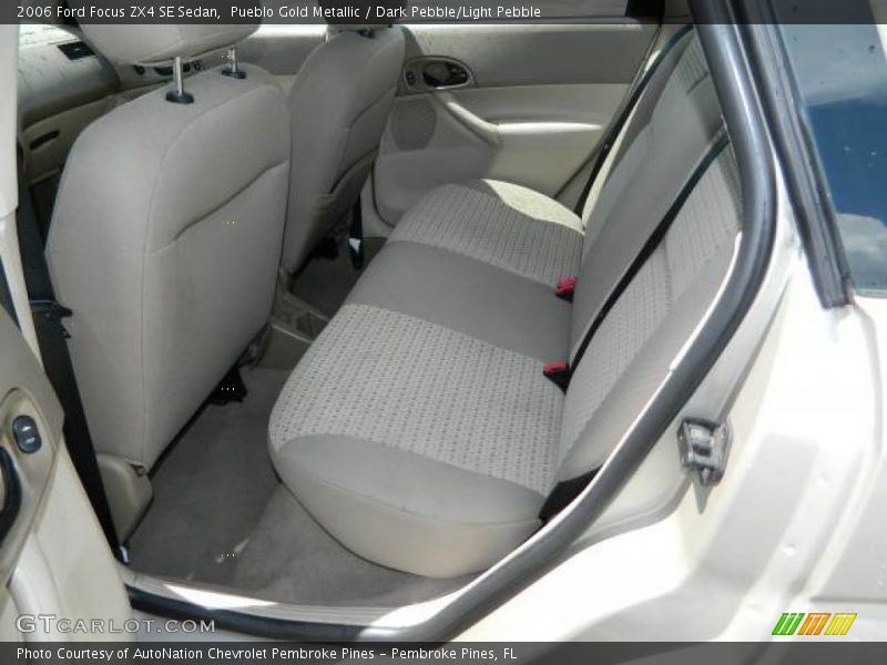 Pueblo Gold Metallic / Dark Pebble/Light Pebble 2006 Ford Focus ZX4 SE Sedan