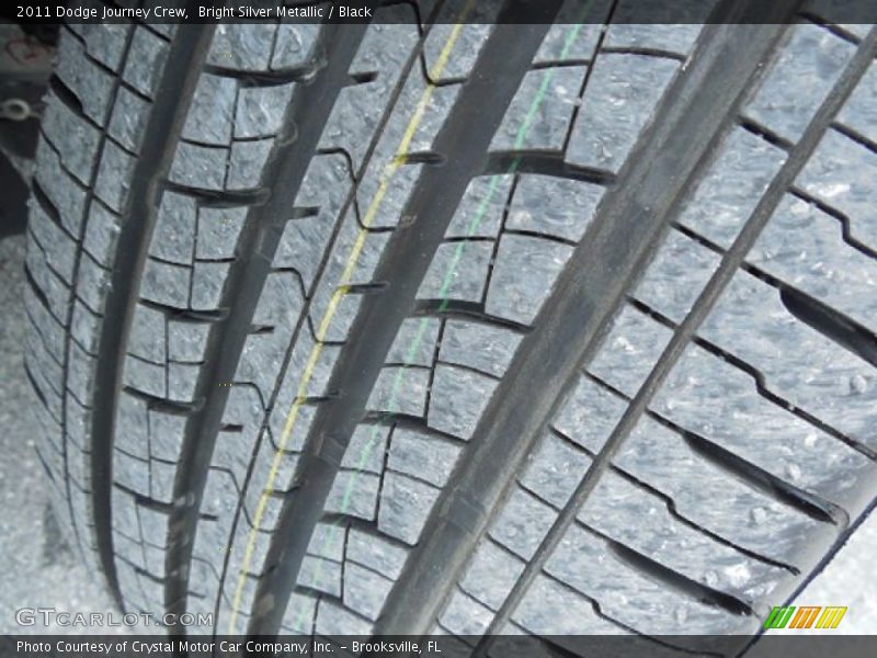 Bright Silver Metallic / Black 2011 Dodge Journey Crew