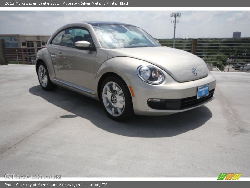 Moonrock Silver Metallic / Titan Black 2013 Volkswagen Beetle 2.5L