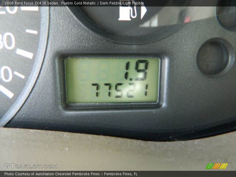 Pueblo Gold Metallic / Dark Pebble/Light Pebble 2006 Ford Focus ZX4 SE Sedan