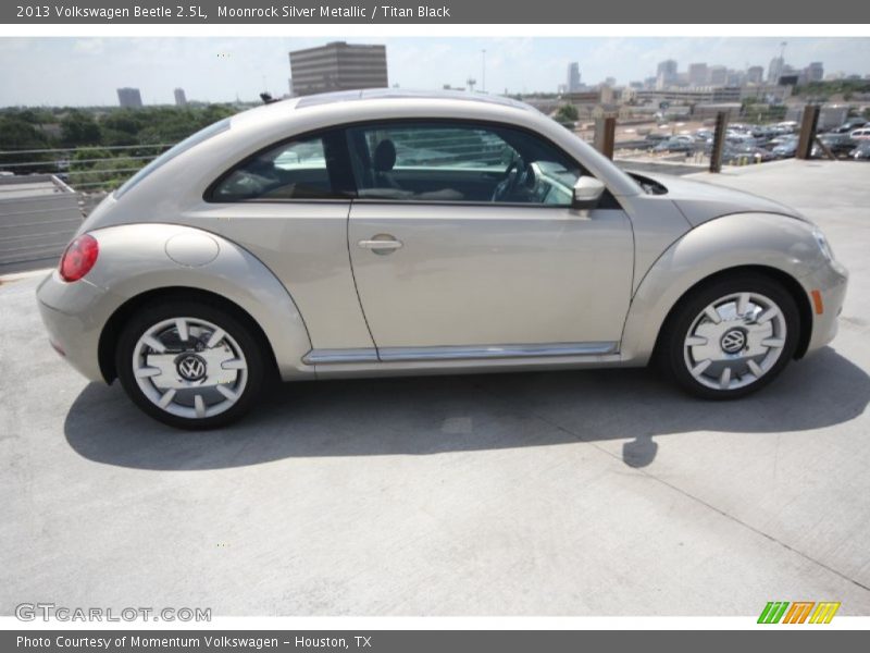 Moonrock Silver Metallic / Titan Black 2013 Volkswagen Beetle 2.5L