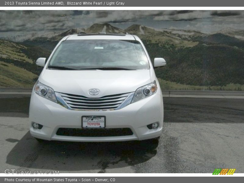 Blizzard White Pearl / Light Gray 2013 Toyota Sienna Limited AWD