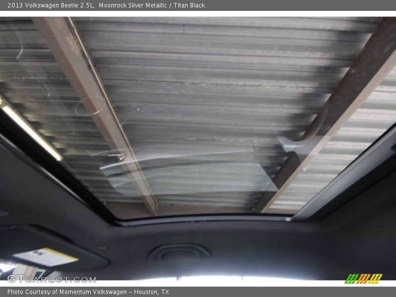 Moonrock Silver Metallic / Titan Black 2013 Volkswagen Beetle 2.5L