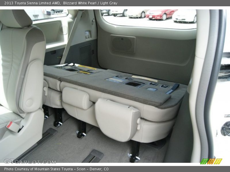 Blizzard White Pearl / Light Gray 2013 Toyota Sienna Limited AWD