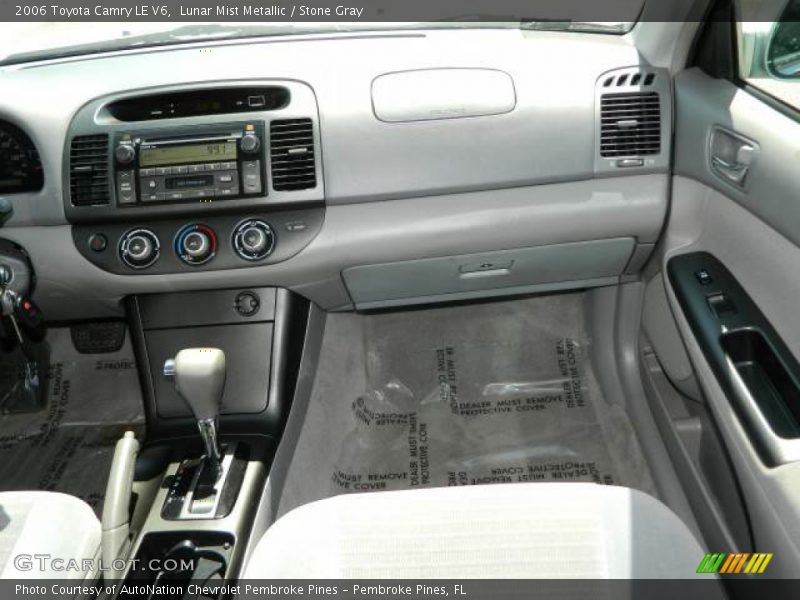 Lunar Mist Metallic / Stone Gray 2006 Toyota Camry LE V6