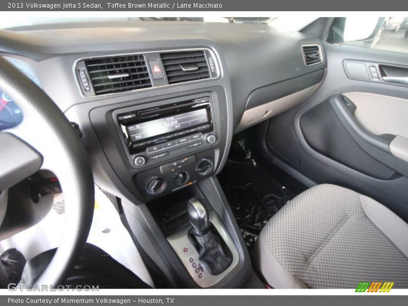 Toffee Brown Metallic / Latte Macchiato 2013 Volkswagen Jetta S Sedan
