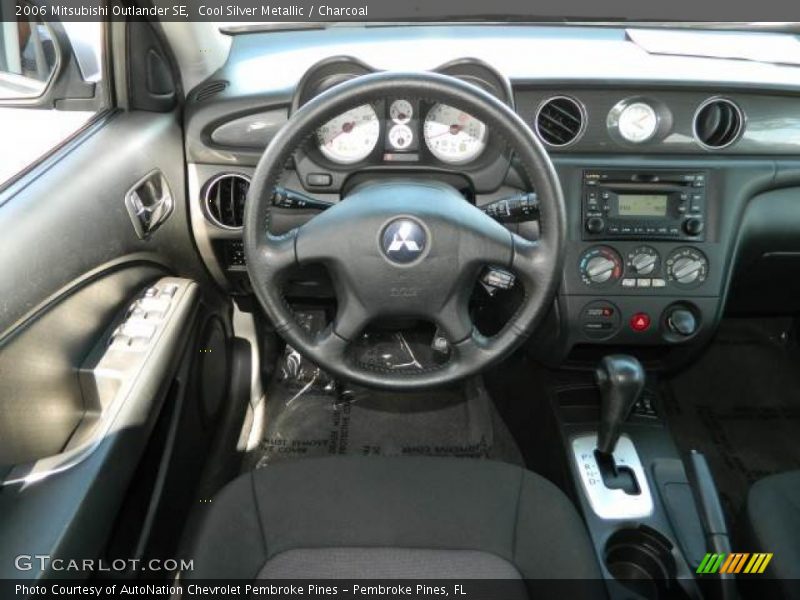 Cool Silver Metallic / Charcoal 2006 Mitsubishi Outlander SE