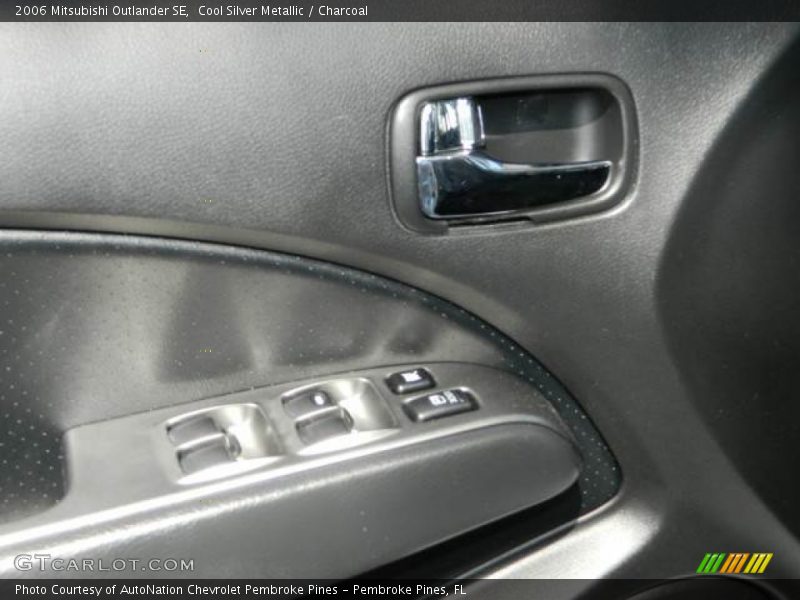 Cool Silver Metallic / Charcoal 2006 Mitsubishi Outlander SE
