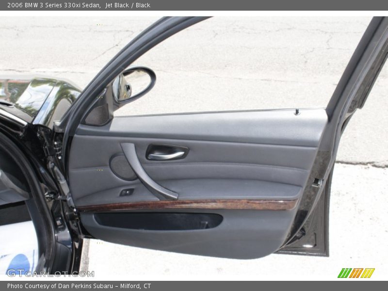 Jet Black / Black 2006 BMW 3 Series 330xi Sedan