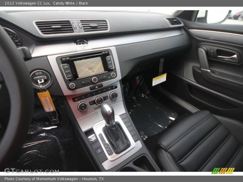 Candy White / Black 2013 Volkswagen CC Lux