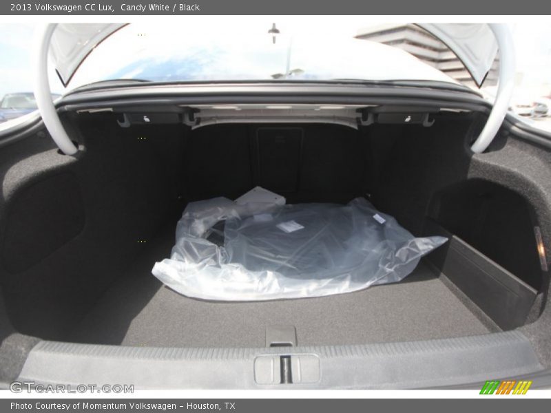 Candy White / Black 2013 Volkswagen CC Lux