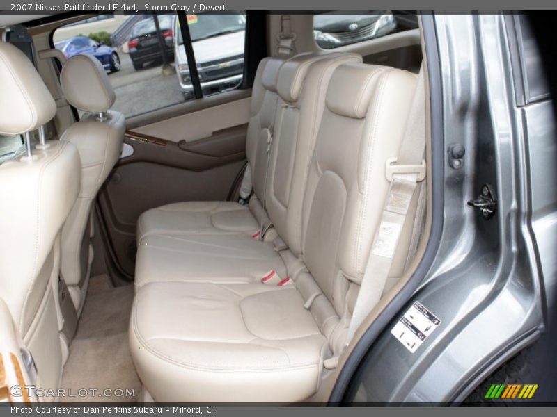 Storm Gray / Desert 2007 Nissan Pathfinder LE 4x4