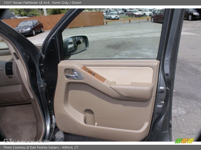 Storm Gray / Desert 2007 Nissan Pathfinder LE 4x4