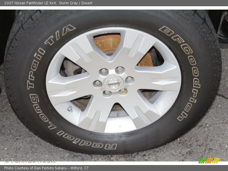 Storm Gray / Desert 2007 Nissan Pathfinder LE 4x4