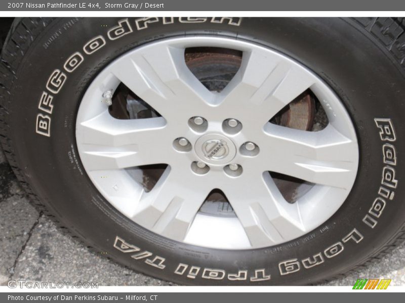 Storm Gray / Desert 2007 Nissan Pathfinder LE 4x4