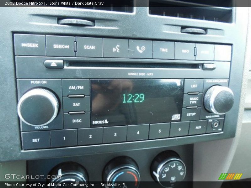 Stone White / Dark Slate Gray 2008 Dodge Nitro SXT