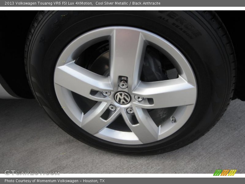 Cool Silver Metallic / Black Anthracite 2013 Volkswagen Touareg VR6 FSI Lux 4XMotion