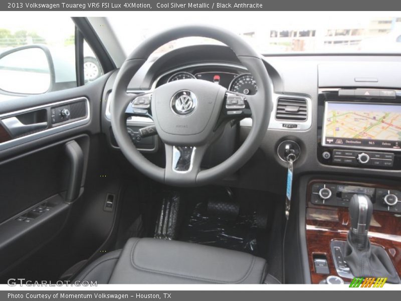 Cool Silver Metallic / Black Anthracite 2013 Volkswagen Touareg VR6 FSI Lux 4XMotion