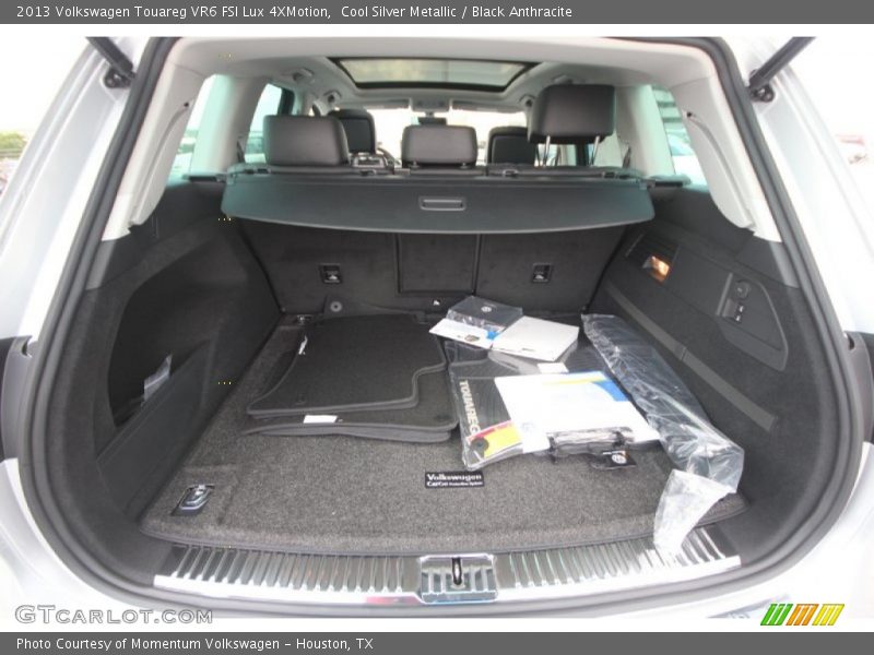 Cool Silver Metallic / Black Anthracite 2013 Volkswagen Touareg VR6 FSI Lux 4XMotion
