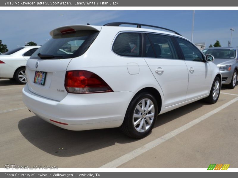 Candy White / Titan Black 2013 Volkswagen Jetta SE SportWagen