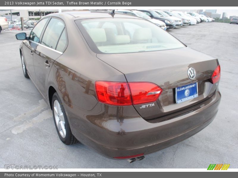 Toffee Brown Metallic / Cornsilk Beige 2013 Volkswagen Jetta TDI Sedan