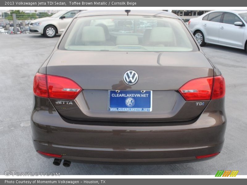 Toffee Brown Metallic / Cornsilk Beige 2013 Volkswagen Jetta TDI Sedan