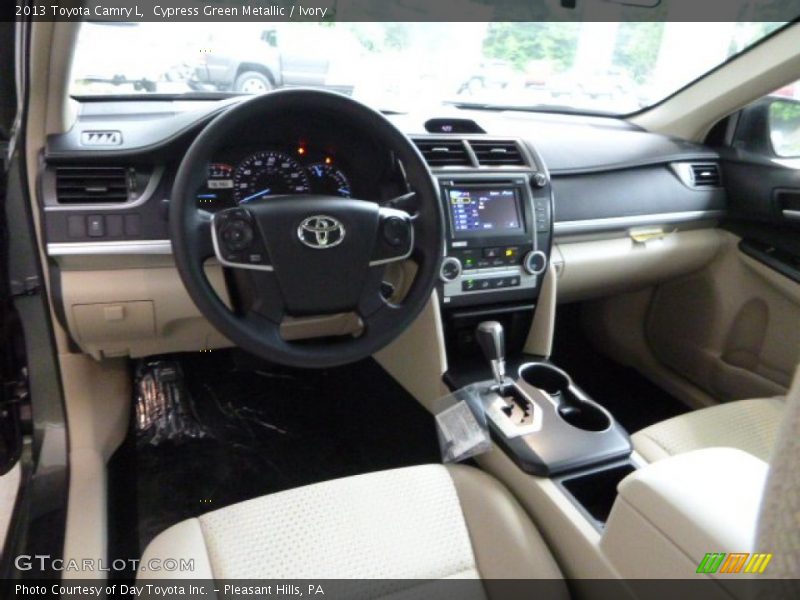 Cypress Green Metallic / Ivory 2013 Toyota Camry L